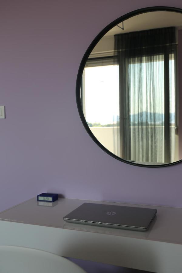 Ambassador Apartment 扎达尔 外观 照片