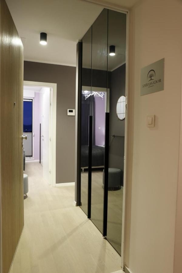 Ambassador Apartment 扎达尔 外观 照片